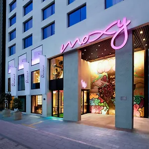 Moxy Insadong *** Seúl