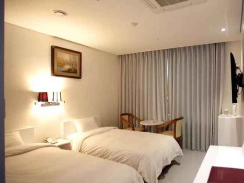 Dong Seoul Hotel