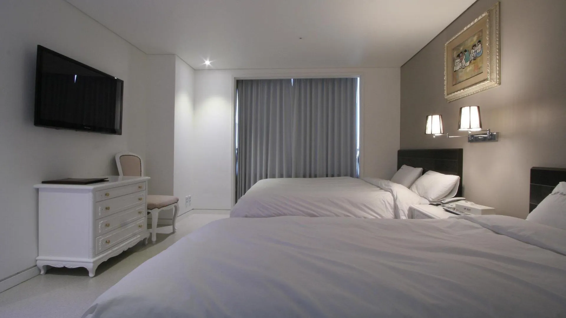 Dong Seoul Hotel