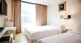 Dong Seoul Hotel