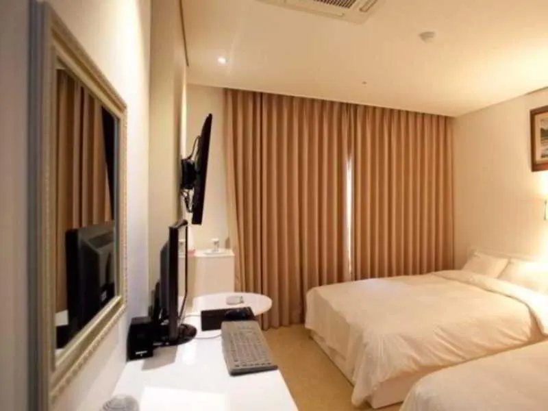 Dong Seoul Hotel