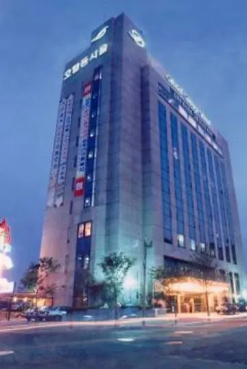 Dong Seoul Hotel 3*,